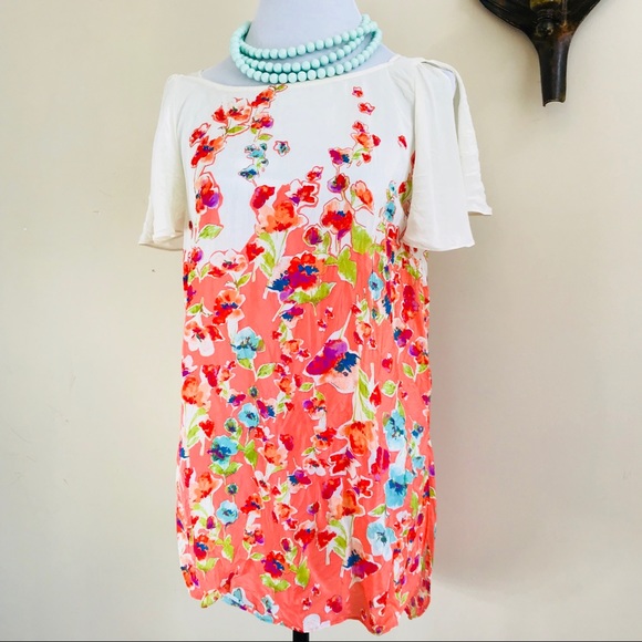 SOLD🚫Maeve Floral Coral Flutter Silk Blouse - Picture 2 of 8